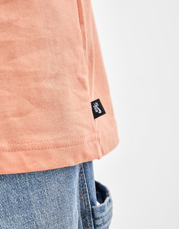 Nike SB M90 OC Dunk Dog T-Shirt - Apricot Agate