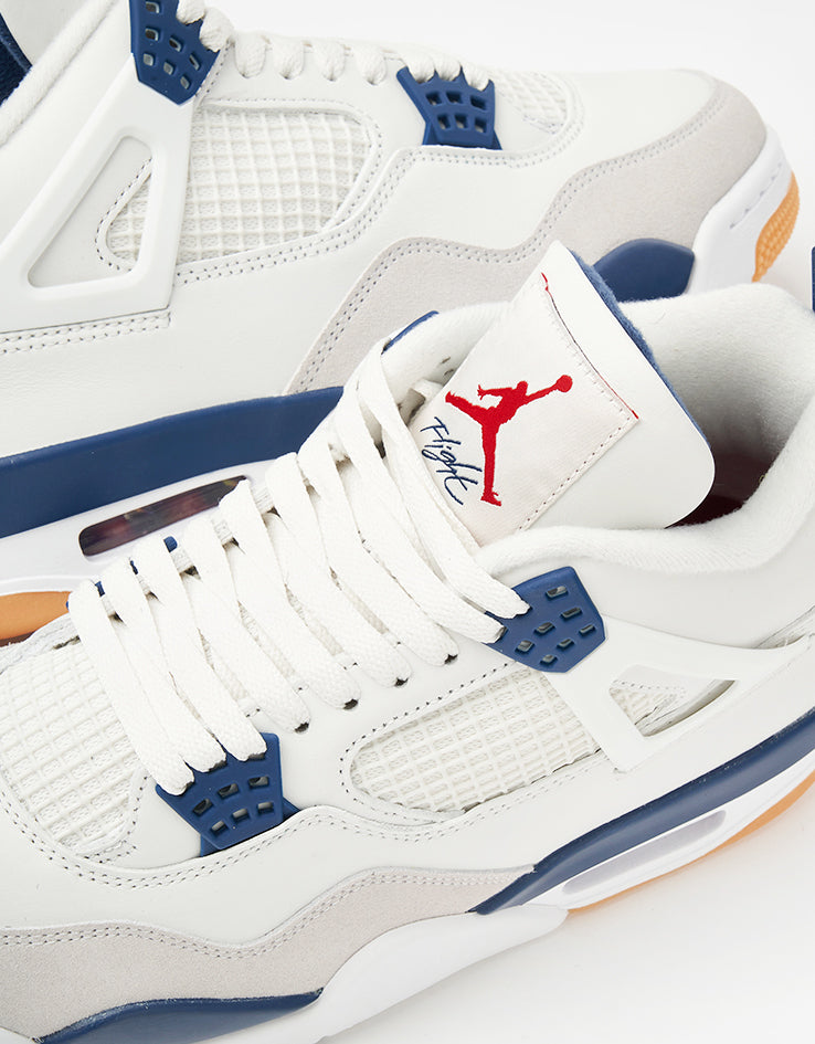 Nike SB Air Jordan 4 Retro SP Skate Shoes - Summit White/White-Navy-Neutral Grey