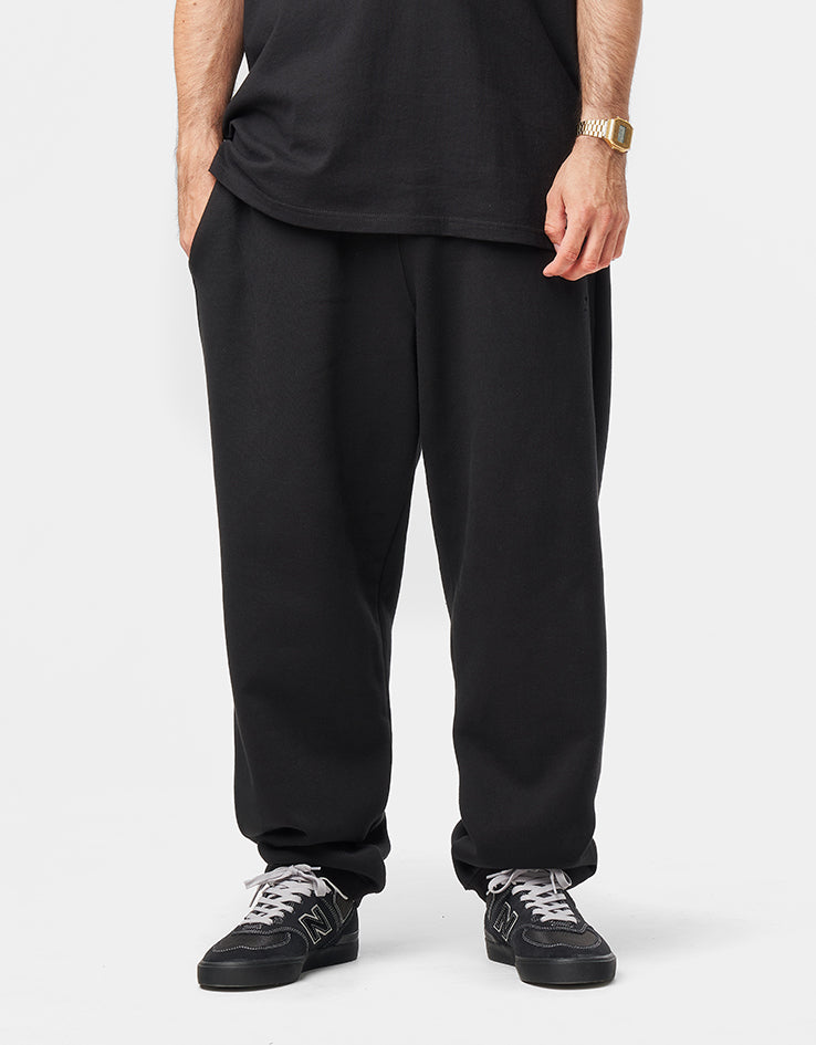 Route One Super Baggy Sweatpant - Black