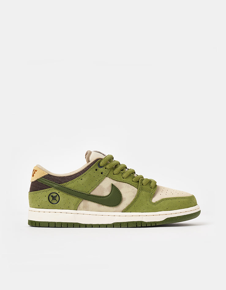 Nike SB 'Yuto' Dunk Low Pro QS Skate Shoes - Asparagus/Legion Green-Lt Khaki
