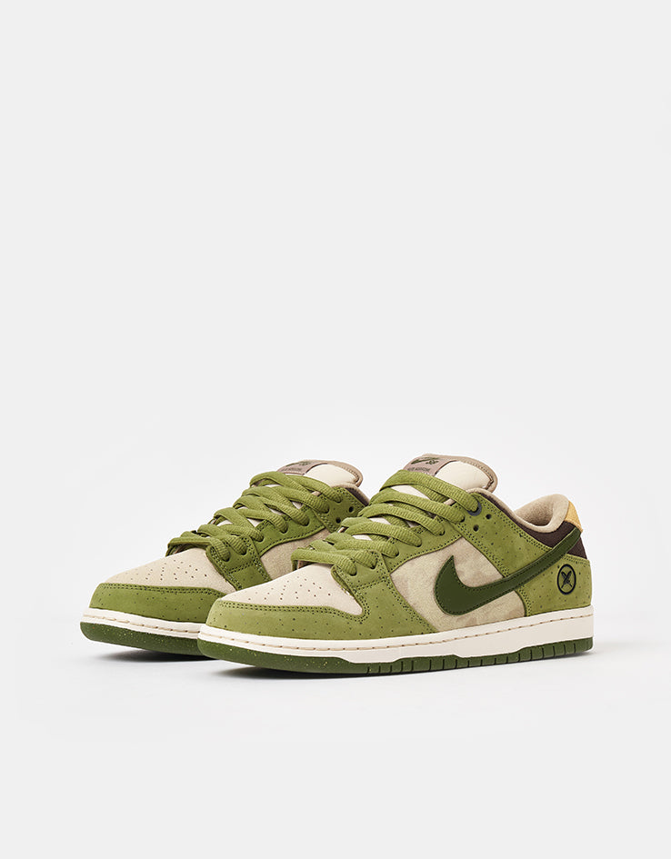 Nike SB 'Yuto' Dunk Low Pro QS Skate Shoes - Asparagus/Legion Green-Lt Khaki