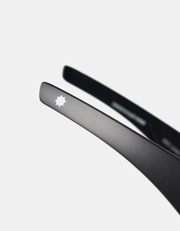 Glassy Sunhater Peet Polarised Sunglasses - Black/Green Mirror