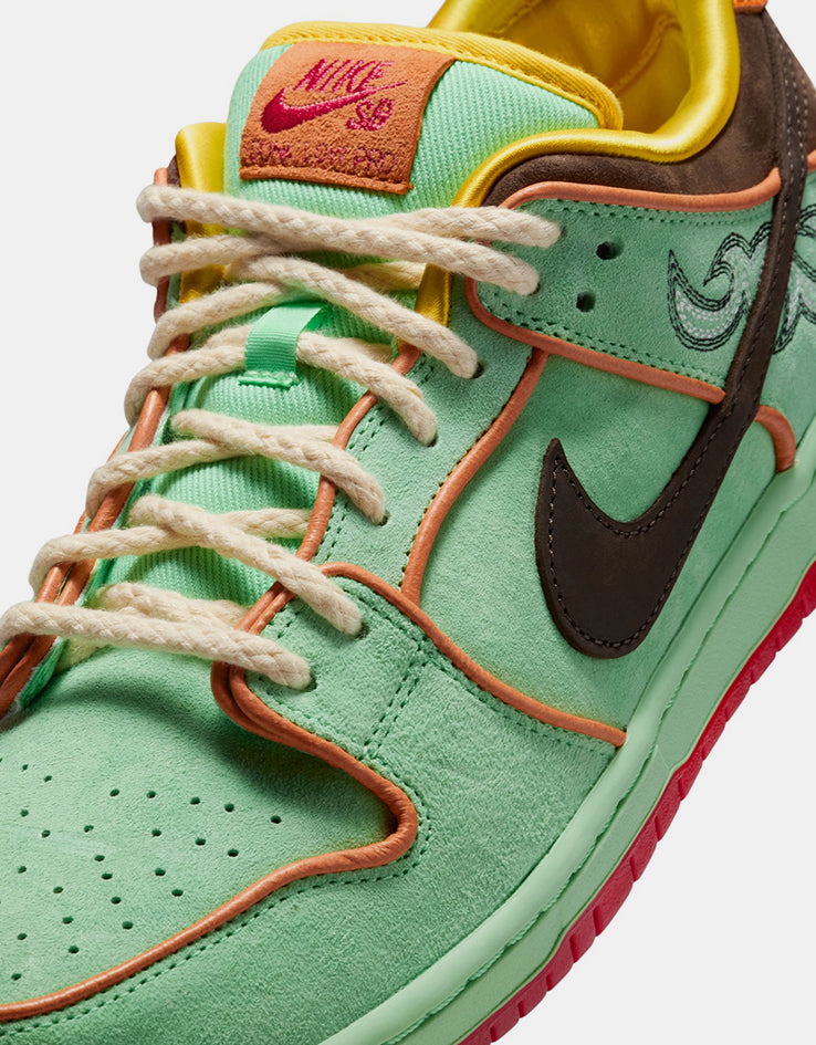Nike SB 'Rodeo' Dunk Low Pro QS Skate Shoes - Tourmaline/Baroque Brown-Monarch
