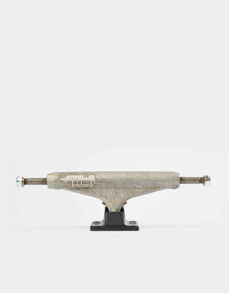 Independent Hoban Van Stage 11 Hollow Standard Skateboard Trucks (Pair)