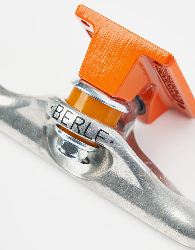 Independent Berle Skull Stage 11 Standard Skateboard Trucks (Pair)