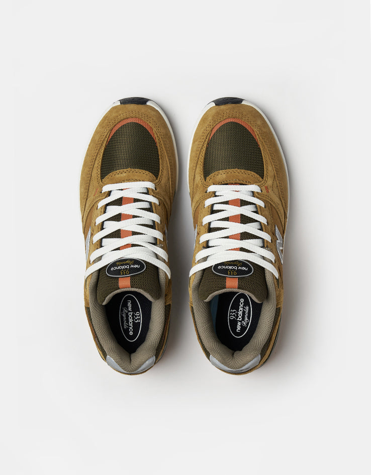 New Balance Numeric 933 Andrew Reynolds Skate Shoes - Camel/Dark Brown