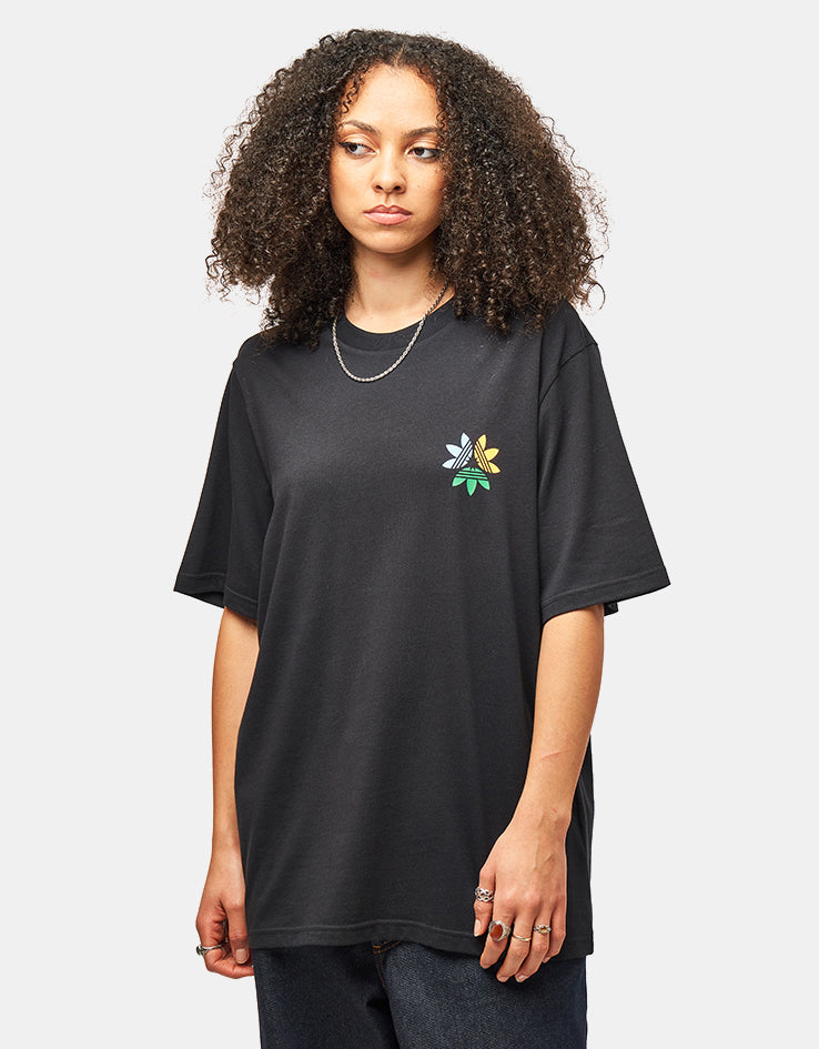adidas Pinwheel Trefoil T-Shirt - Black/Crew Yellow