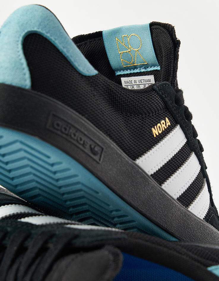 adidas Nora Skate Shoes - Core Black/Ftw White/Gold Metallic