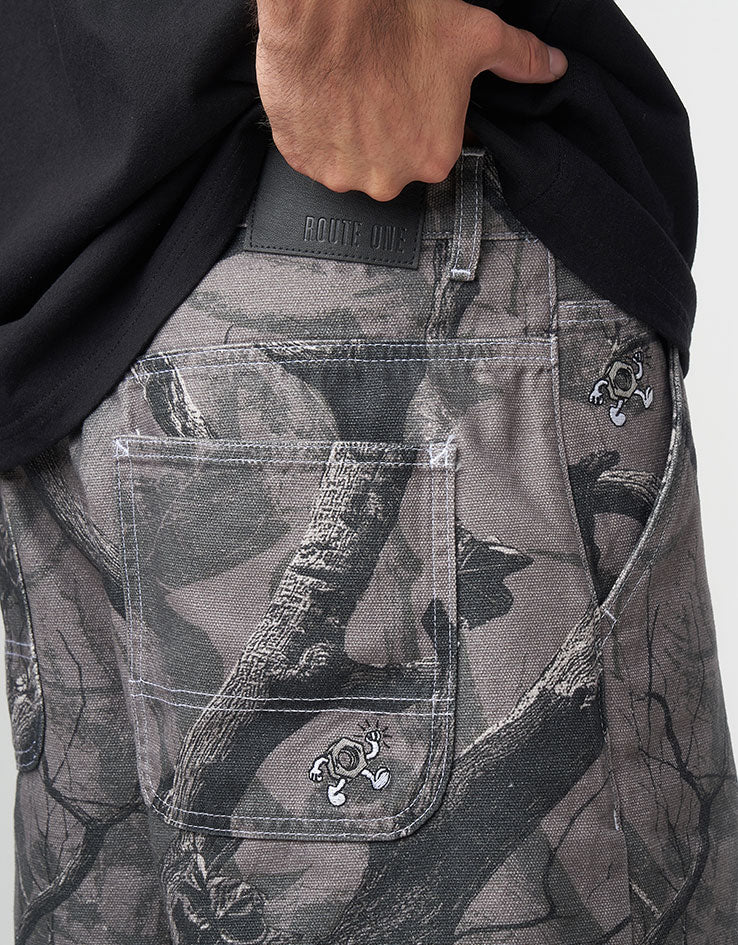 Route One Super Baggy Canvas Shorts - Tree Camo (Black)