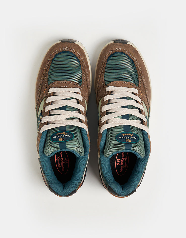 New Balance Numeric 933 Andrew Reynolds Skate Shoes - Tan/Teal