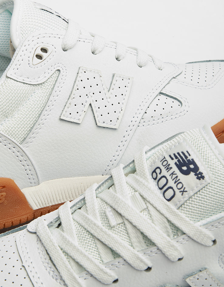 New Balance Numeric 600 Tom Knox Skate Shoes - White/Gum