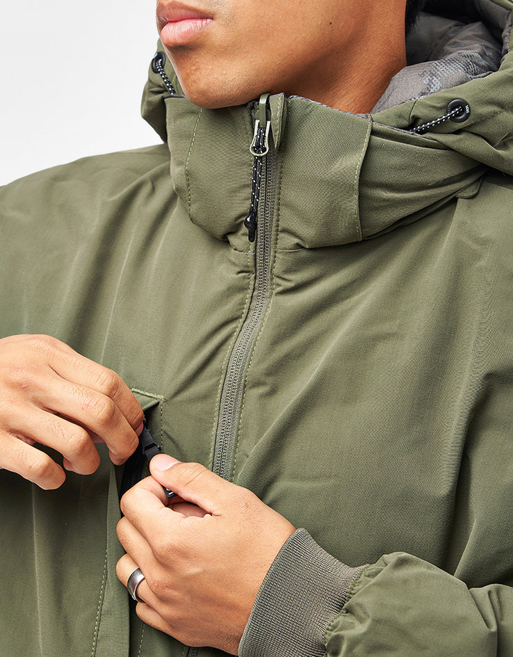 Vans MTE Bridgewood Reversible Puffer Jacket - Grape Leaf