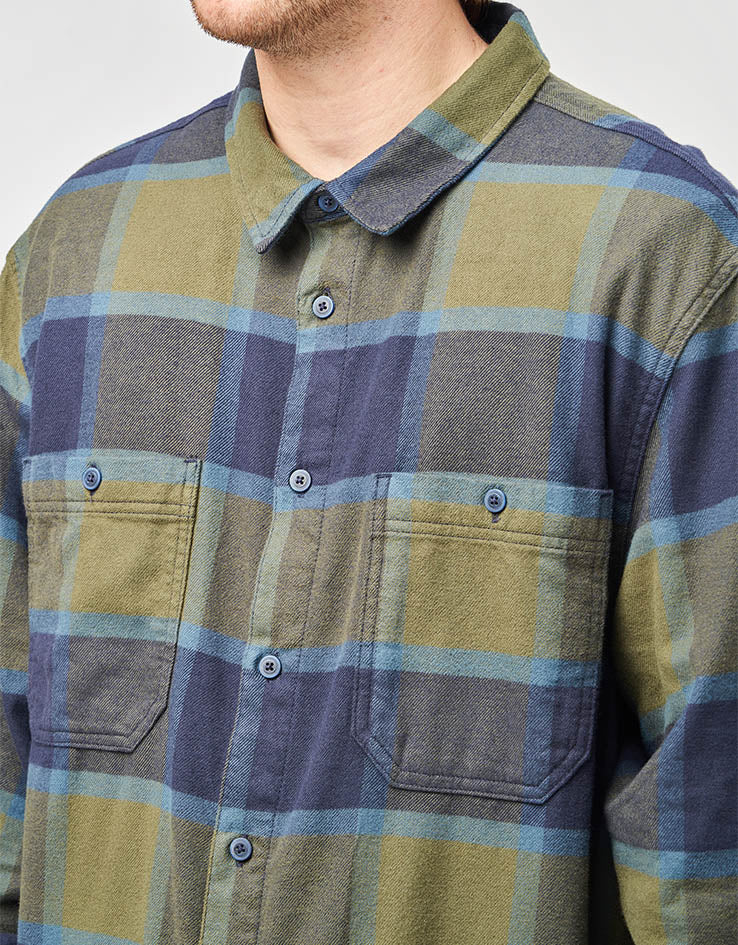 Vans Larkspur Plaid L/S Flannel Shirt - Grape Leaf/Parisian Nght