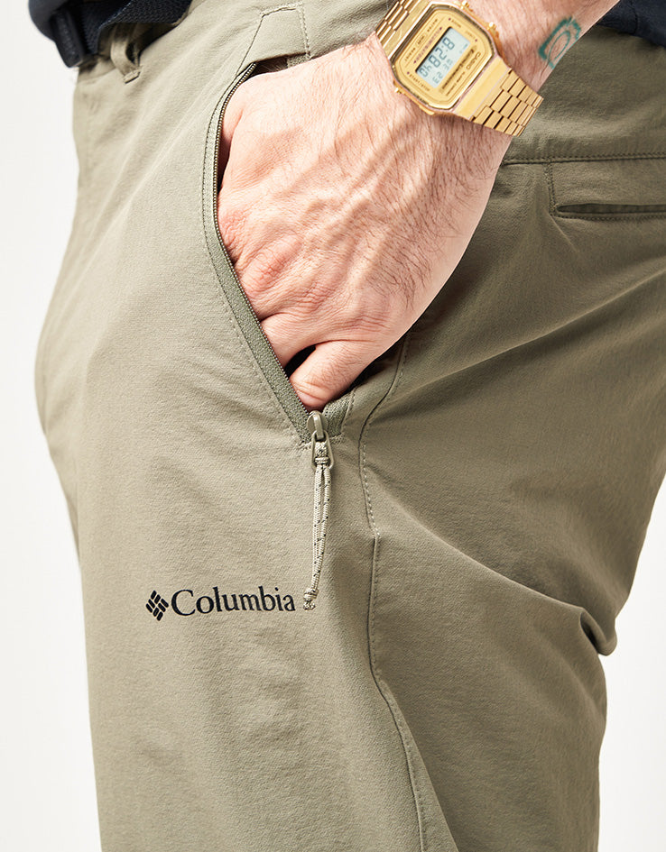 Columbia Essential Hike™ AY Pant - Stone Green