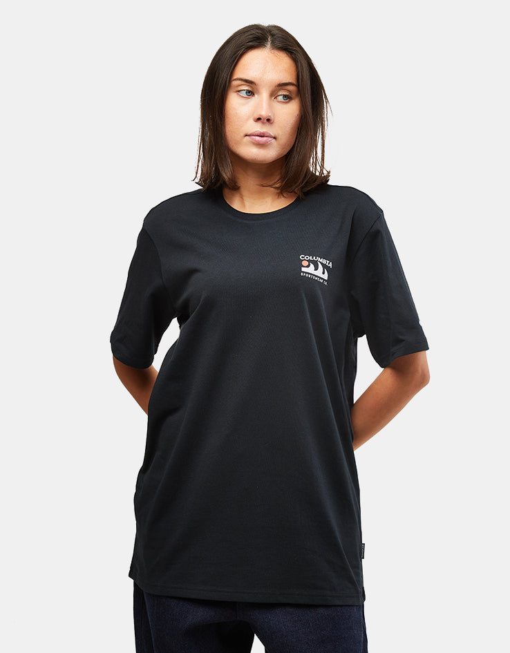Columbia Explorers Canyon™ Back SS T-Shirt - Black/Peaks And Waves