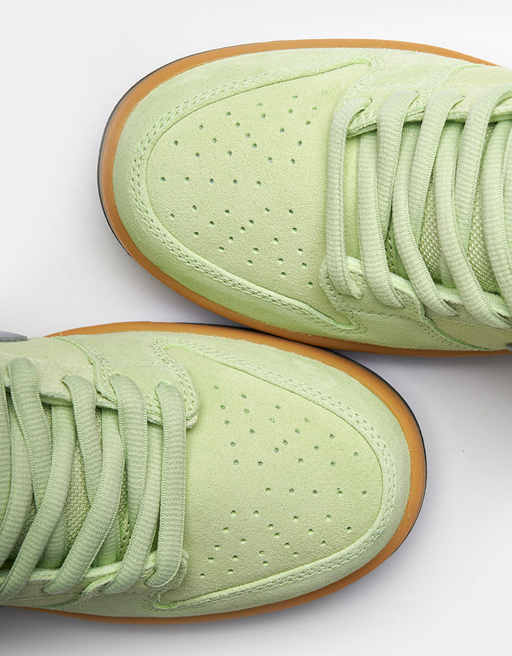 Nike SB Dunk Low Pro Premium Skate Shoes - Pistachio Frost/Wolf Grey-Black