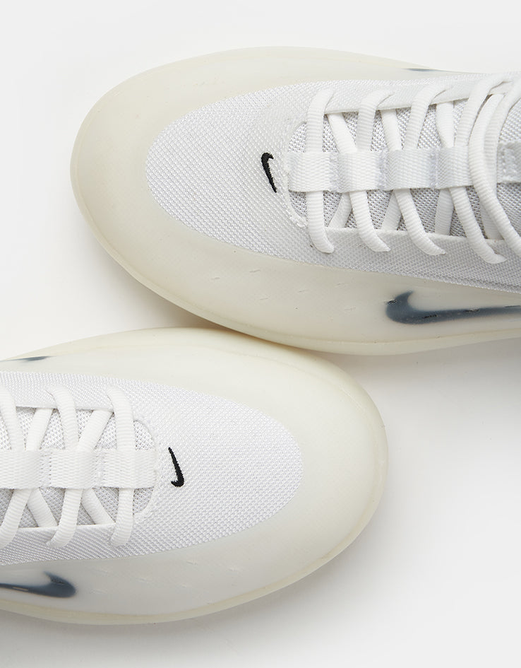 Nike SB Zoom Nyjah 4 Skate Shoes - White/Black-White-Black