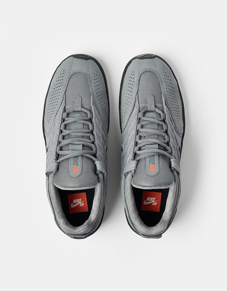 Nike SB Vertebrae ISO Skate Shoes - Cool Grey/Black-Cool Grey-Dark Grey
