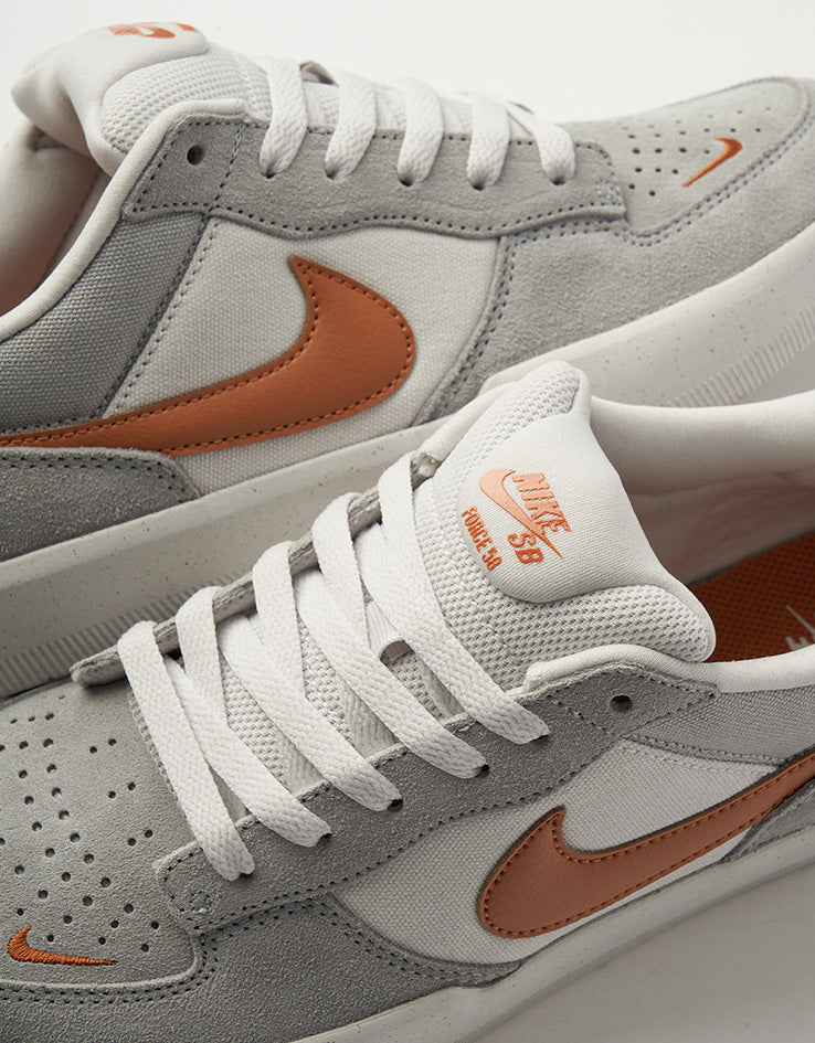 Nike SB Force 58 Skate Shoes - Platinum Tint/Monarch-Wolf Grey