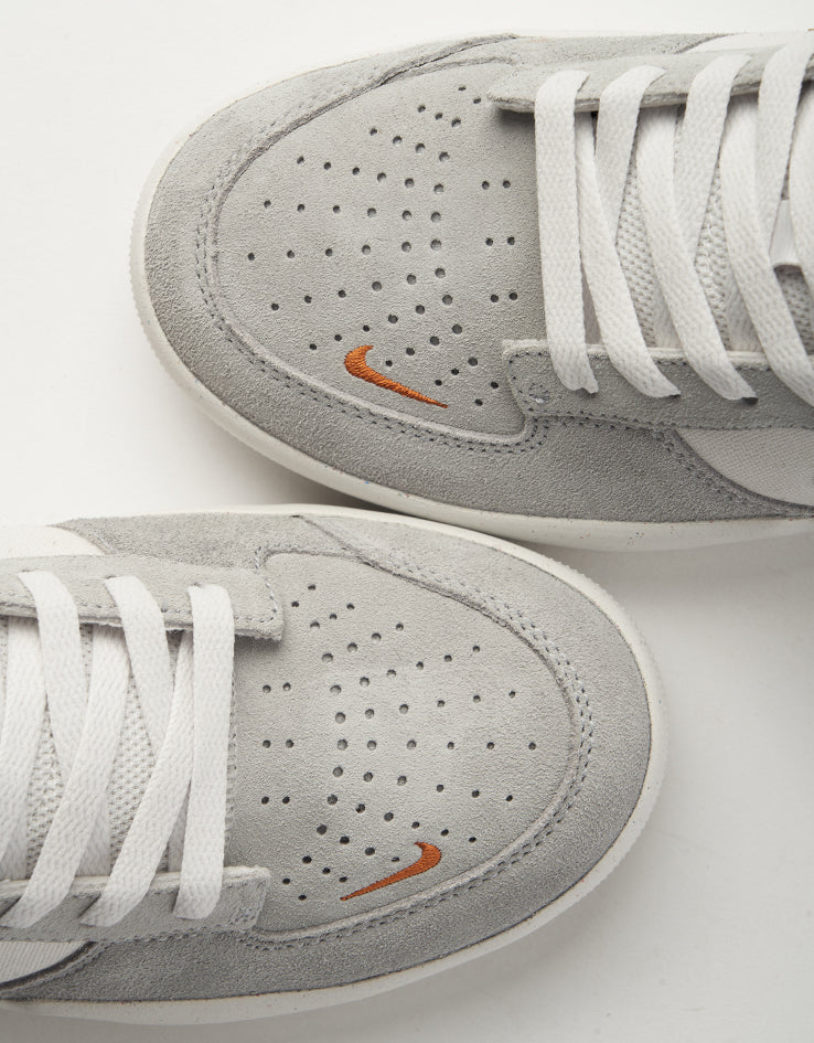 Nike SB Force 58 Skate Shoes - Platinum Tint/Monarch-Wolf Grey