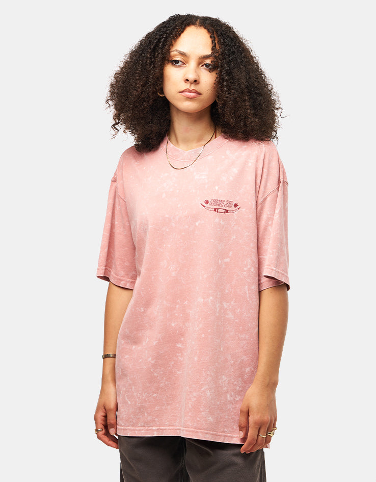 Nike SB Western Bee T-Shirt - Red Stardust