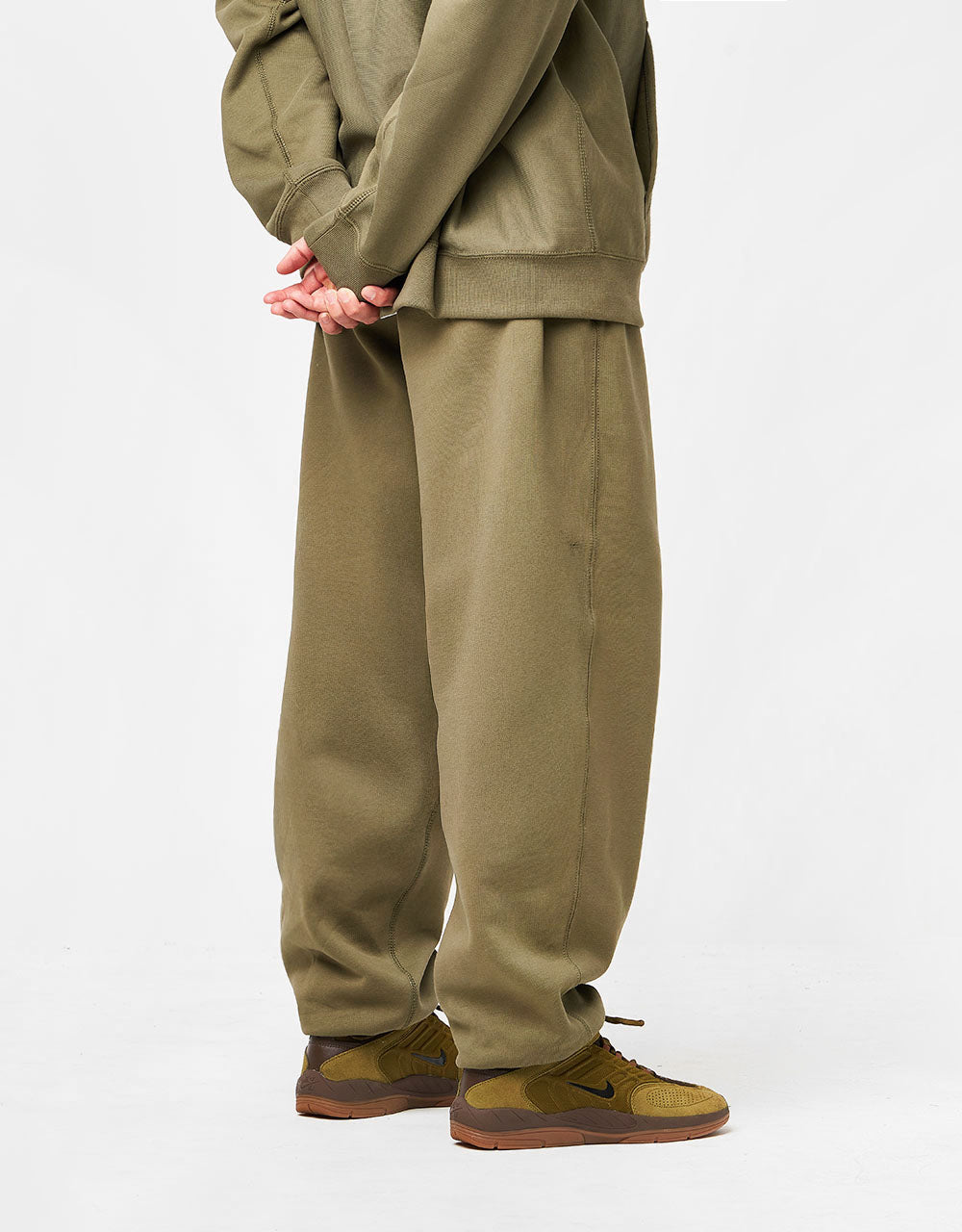Nike Solo Swoosh Sweatpants - Medium Olive/Medium Olive/White