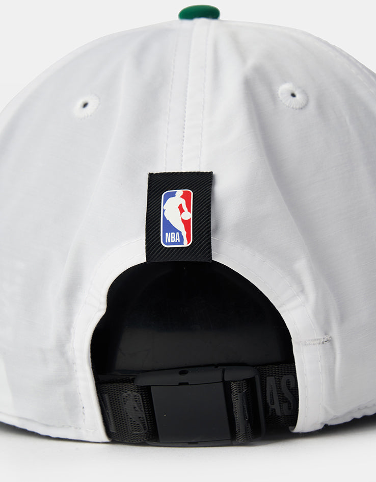 New Era Boston Celtics NBA Draft Golfer Strapback Cap - White/Green