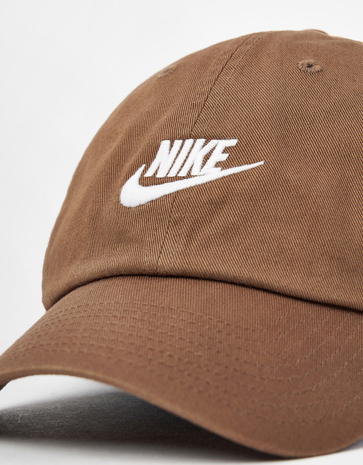 Nike Club Unstructured Futura Wash Cap - Mosswood Brown/White