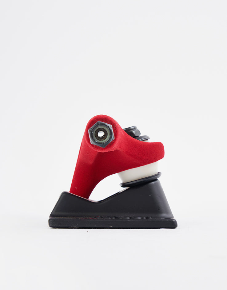 Tensor Daewon Velvet Skateboard Trucks - Red (Pair)