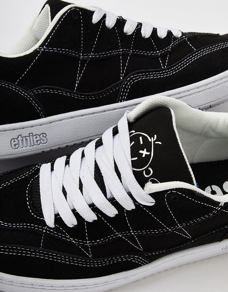 etnies Snake Skate Shoes - Black/White