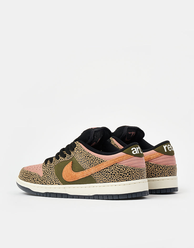 Nike SB 'Arts-Rec' Dunk Low Pro Skate Shoes - Khaki/Amber Brown-Rough Green-Rust Pink