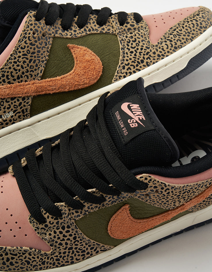 Nike SB 'Arts-Rec' Dunk Low Pro Skate Shoes - Khaki/Amber Brown-Rough Green-Rust Pink