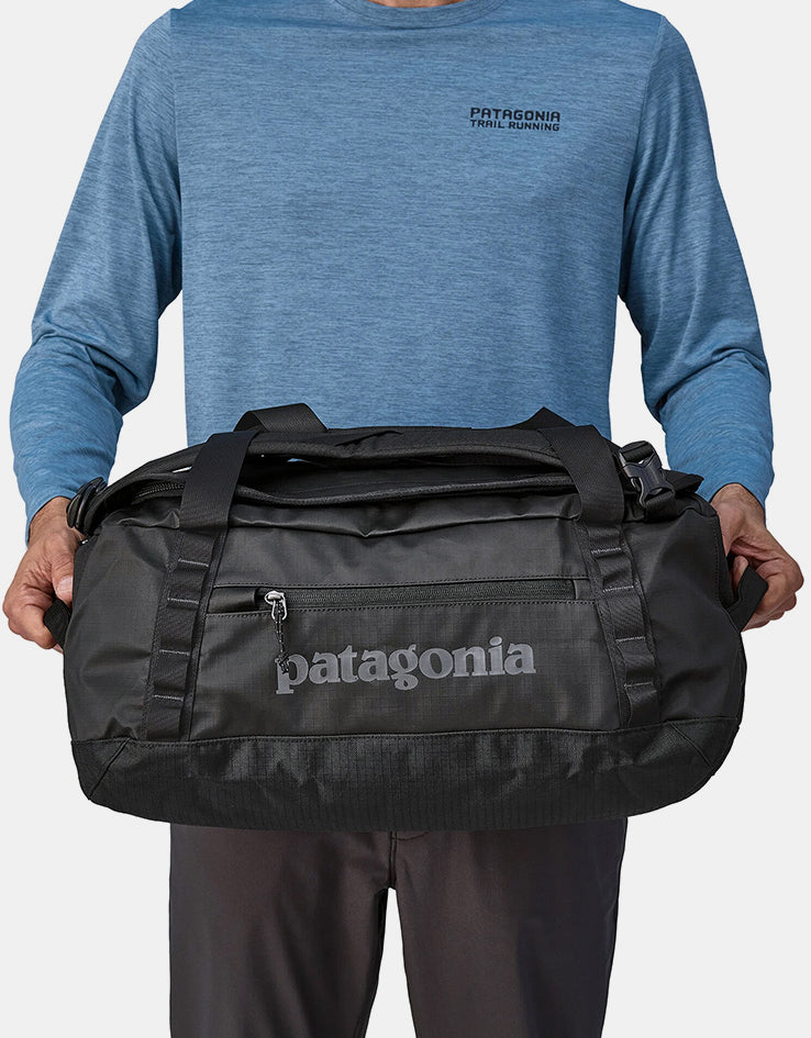 Patagonia Black Hole Duffel Bag 40L - Black w/Black