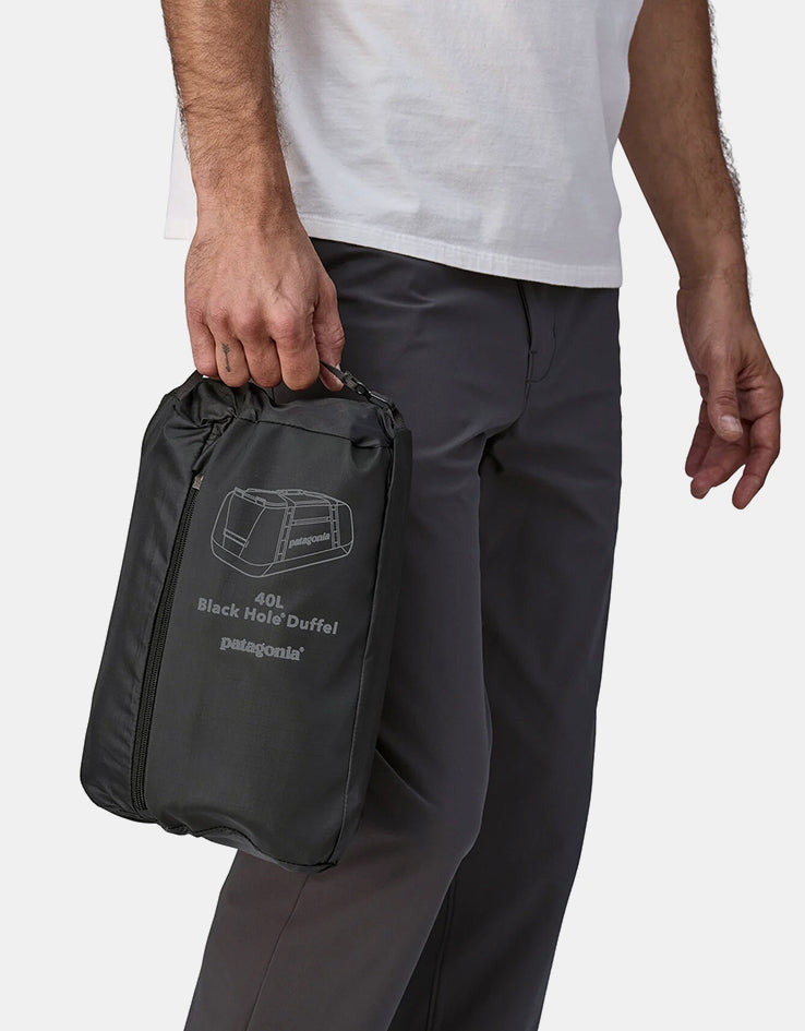 Patagonia Black Hole Duffel Bag 40L - Black w/Black