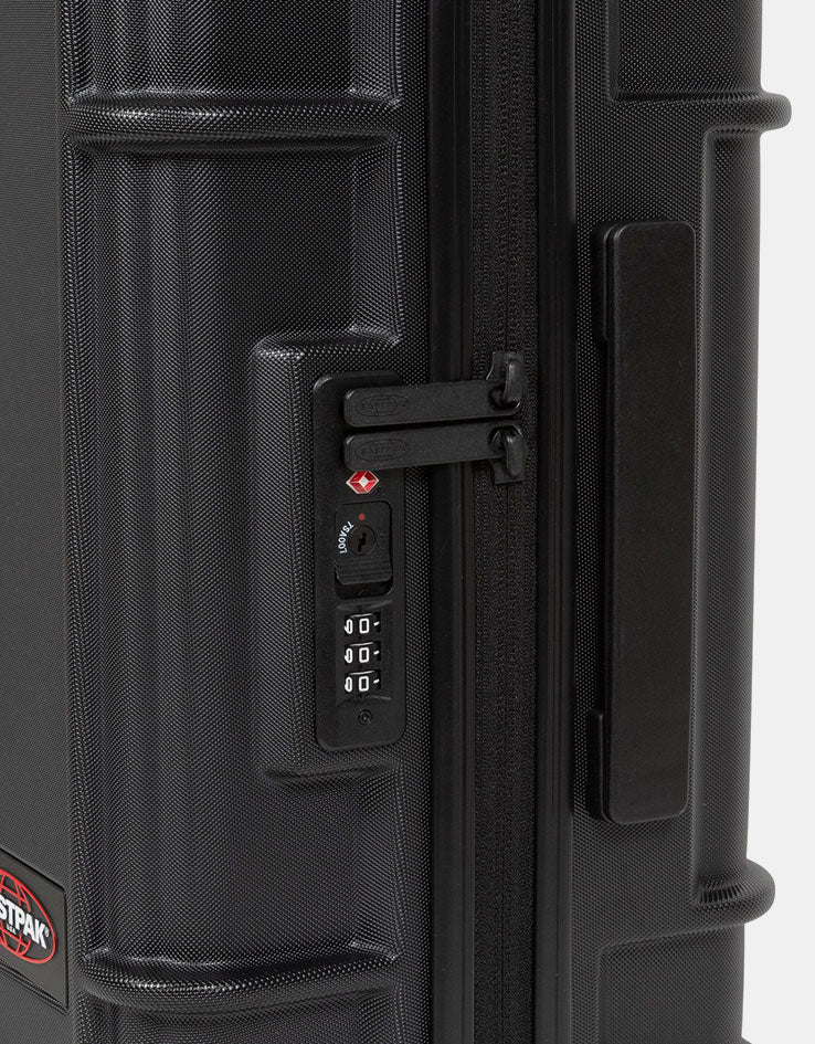 Eastpak Resist'R Zip Cabin Luggage - Black