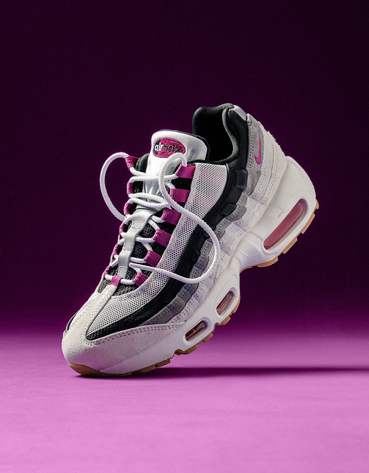 Nike SB Air Max 95 Skate Shoes - Summit White/Cactus Flower-Photon Dust