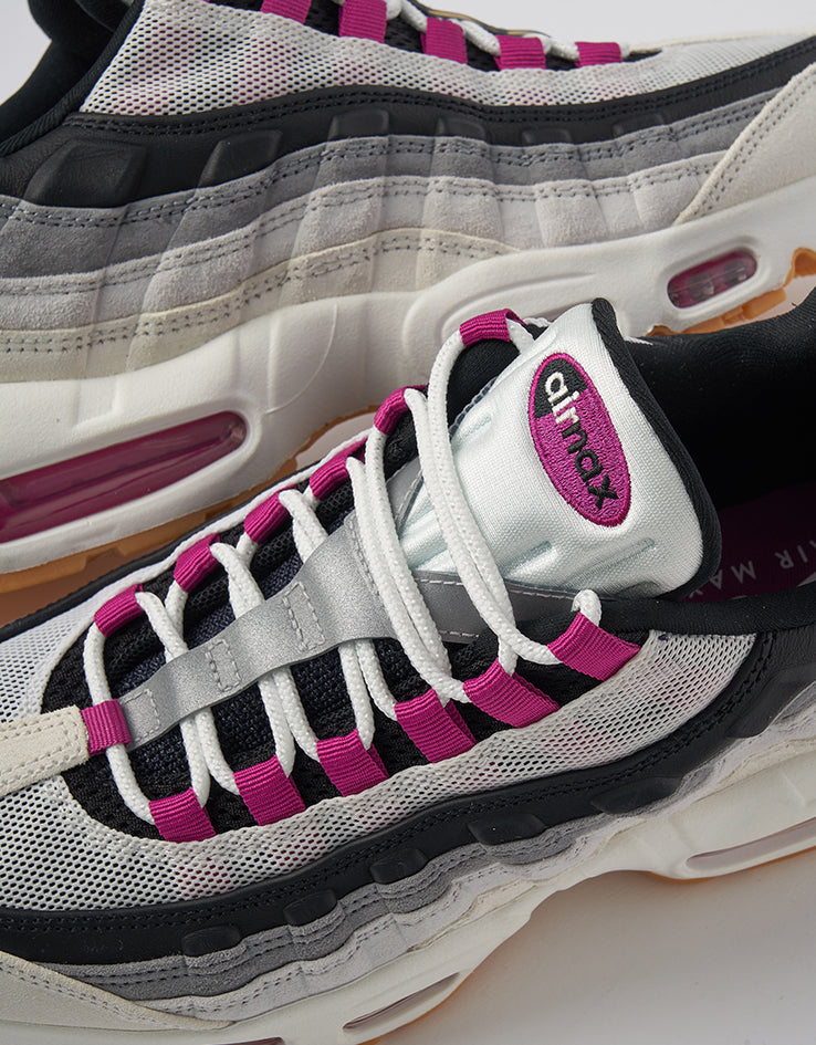 Nike SB Air Max 95 Skate Shoes - Summit White/Cactus Flower-Photon Dust