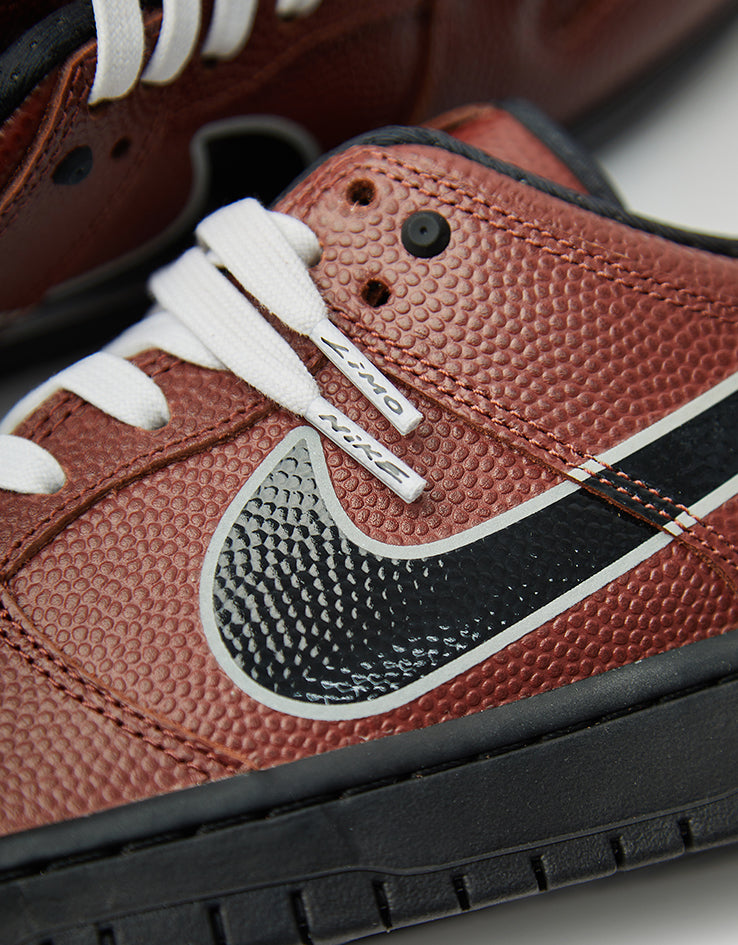 Nike SB 'Limosine' Dunk Low Pro QS Skate Shoes - Dark Pony/Black-Silver-White