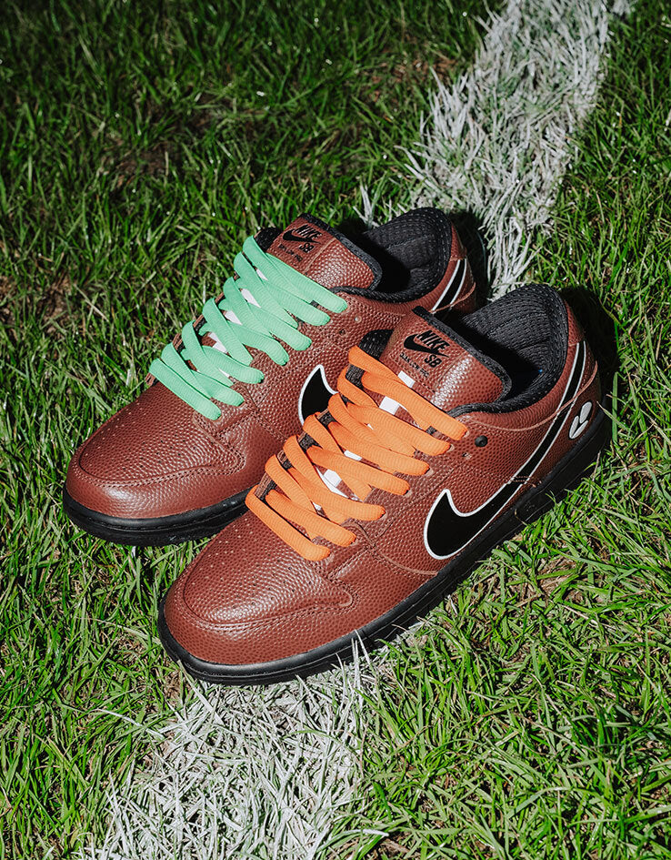 Nike SB 'Limosine' Dunk Low Pro QS Skate Shoes - Dark Pony/Black-Silver-White