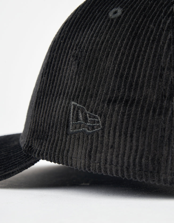 New Era Chicago White Sox Cord 9FORTY® M-Crown Snapback Cap - Black