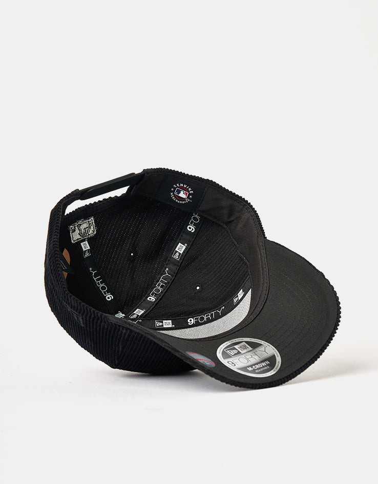 New Era Chicago White Sox Cord 9FORTY® M-Crown Snapback Cap - Black