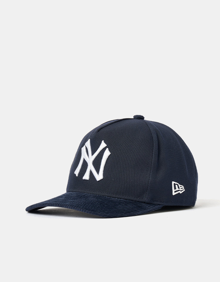 New Era New York Yankees MLB Cooperstown Cord 19TWENTY® Snapback Cap - Navy