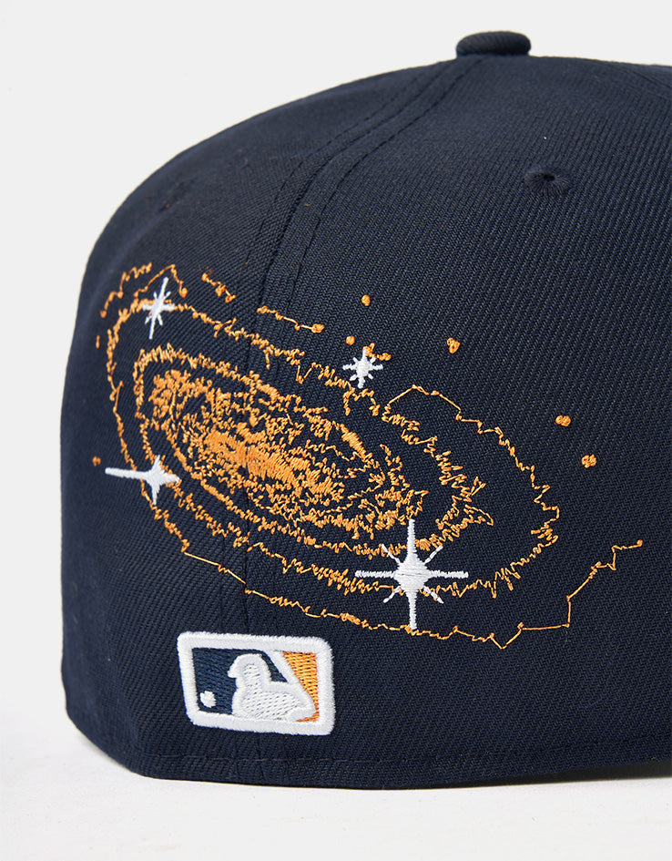 New Era Houston Astros Planet Icon 59FIFTY® PC Fitted Cap - Navy