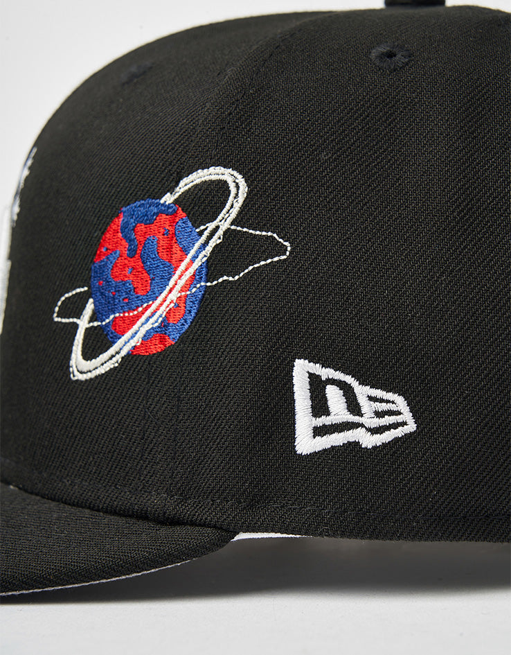 New Era Los Angeles Dodgers Planet Icon 59FIFTY® PC Fitted Cap - Black