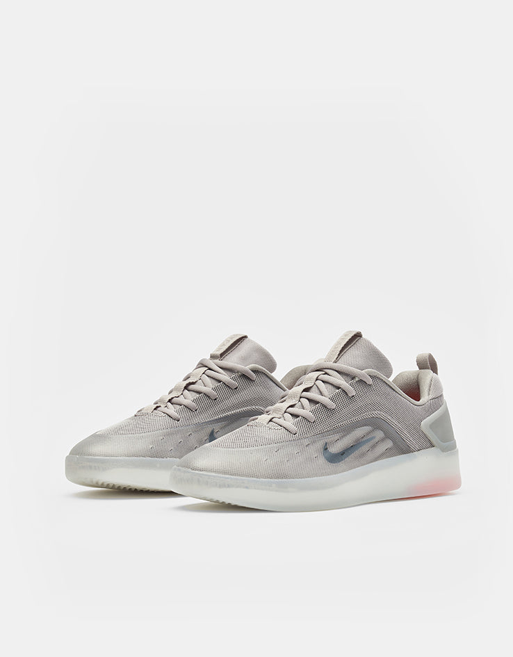 Nike SB Zoom Nyjah 4 Skate Shoes - College Grey/Mink Brown-Light Silver