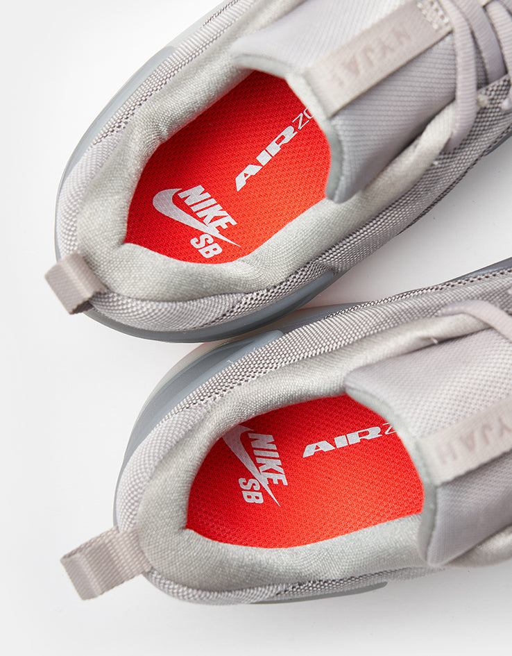 Nike SB Zoom Nyjah 4 Skate Shoes - College Grey/Mink Brown-Light Silver