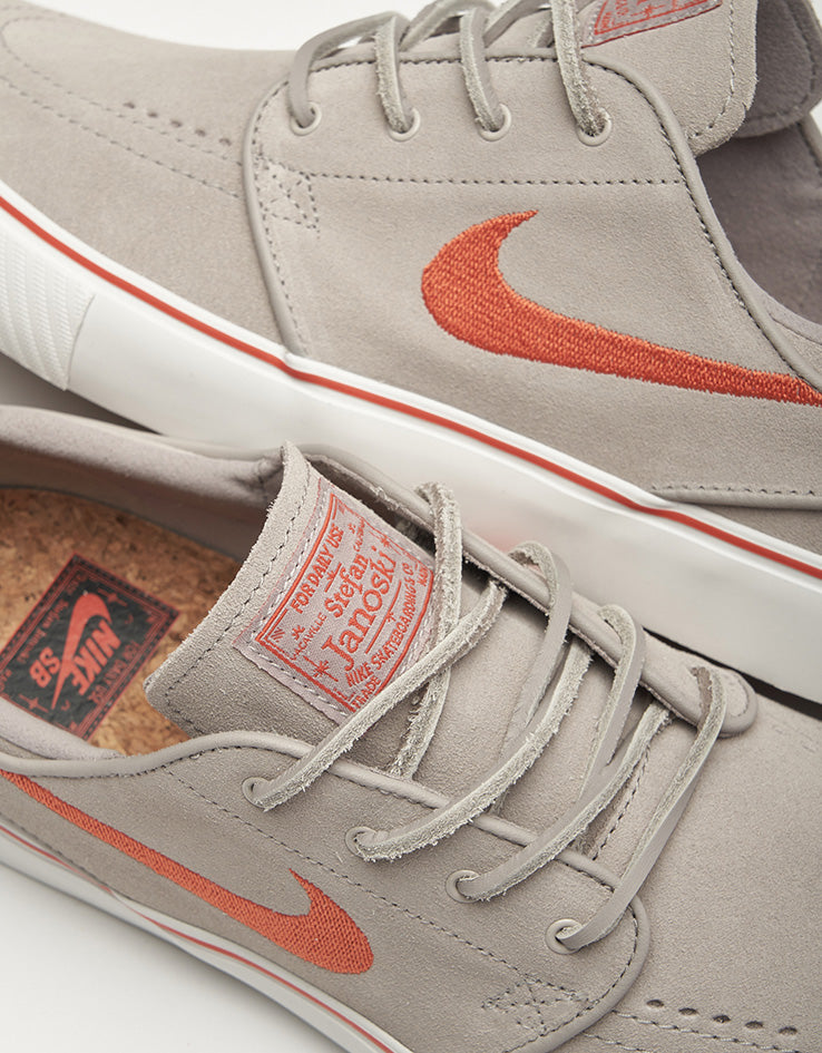 Nike SB Zoom Janoski OG+ Skate Shoes - College Grey/Cosmic Clay-Summit White