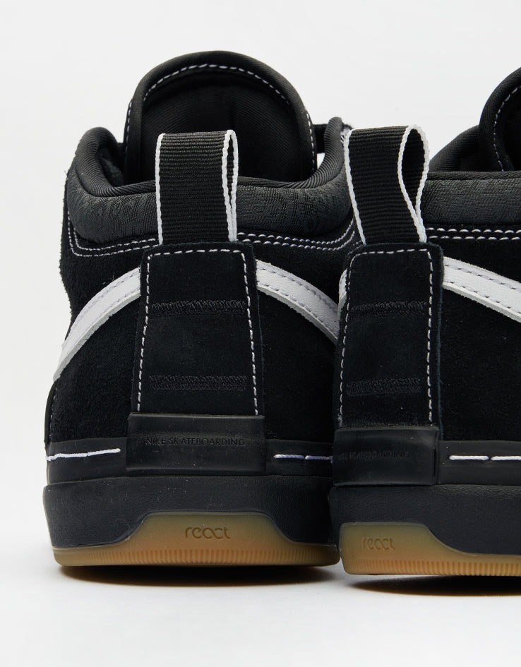Nike SB React Leo Skate Shoes - Black/White-Black-Gum Light Brown