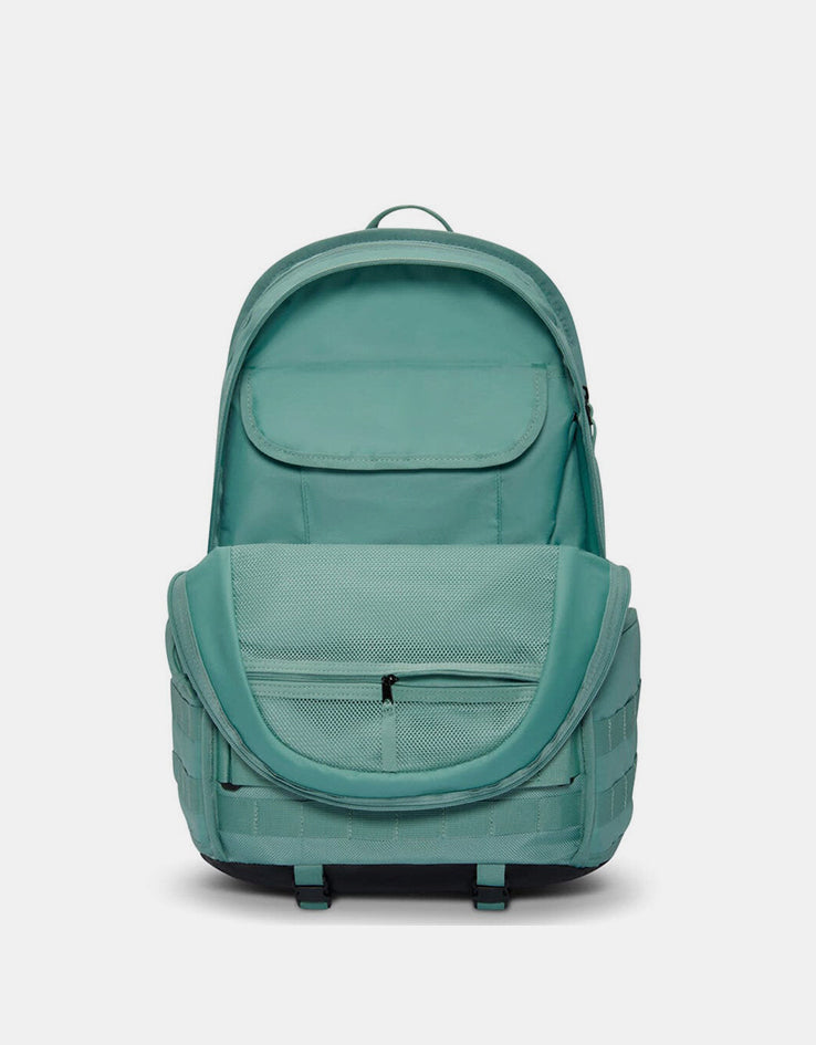 Nike Sportswear RPM Skatepack - Cannon/Black/Mint Foam