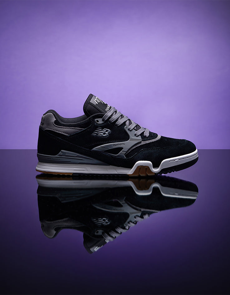 New Balance Numeric 770 Skate Shoes - Black/Grey